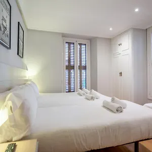 pension-larrea.sansebastianhotels.net/